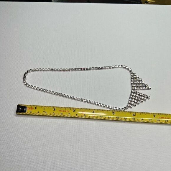 Vintage Silver-tone Split Triangle Rhinestone Necklace - Picture 6 of 6